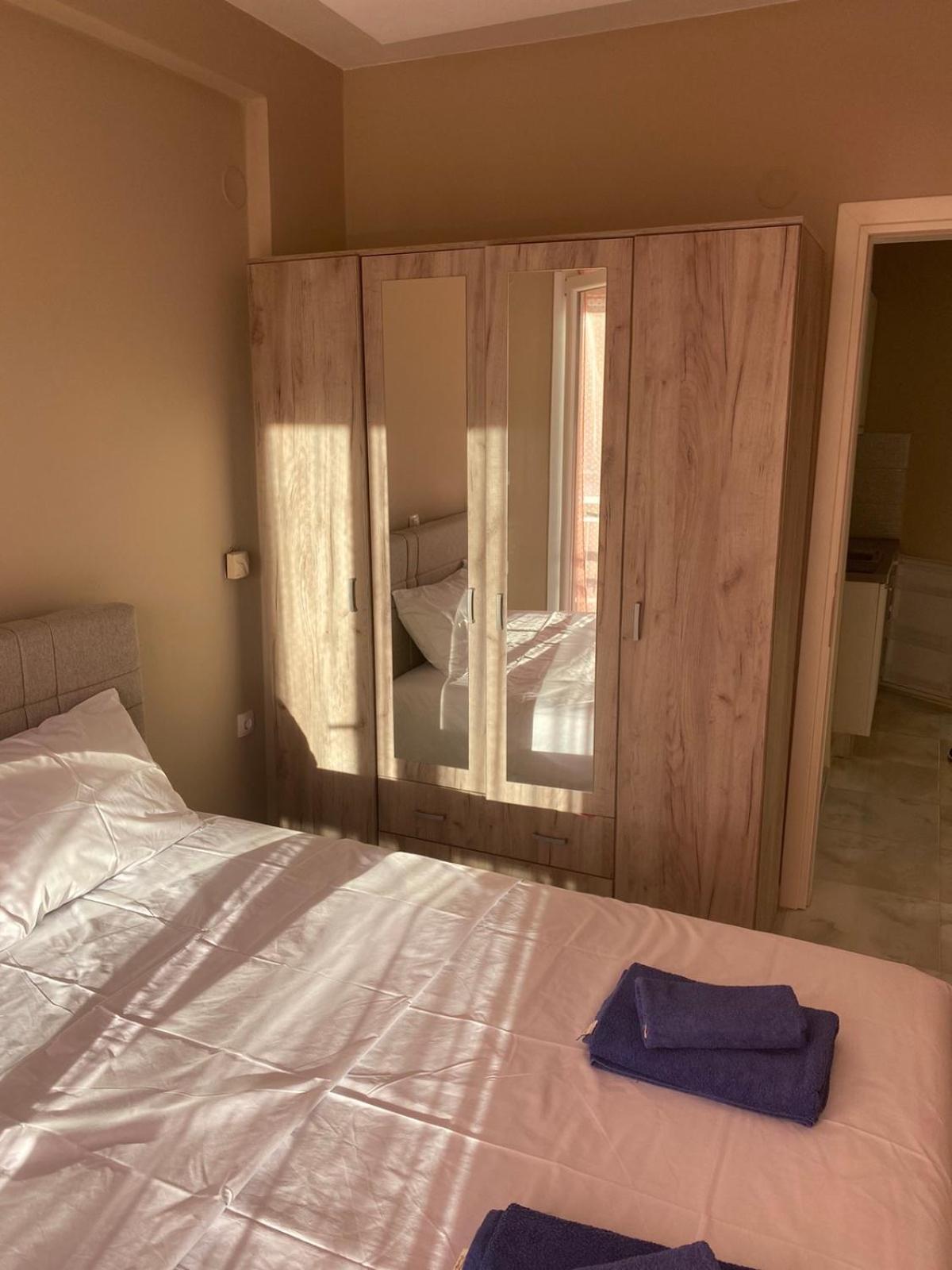 Apartman Mirjana Paralía Eksteriør bilde